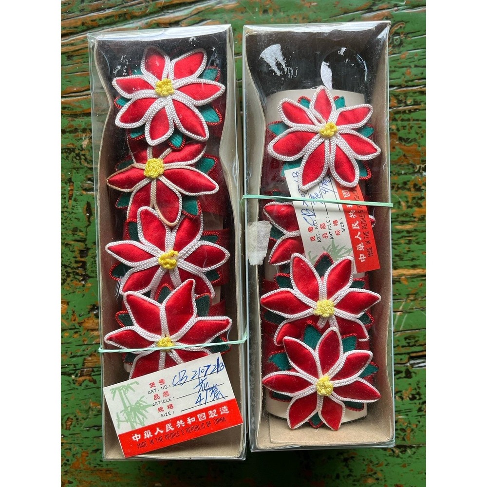 Christmas Poinsettia‎ Cloth Material Napkin Rings Holders Set Of 4 Orig Box